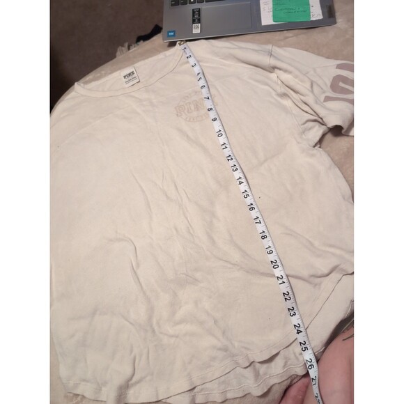 Pink Victoria secret size large top - Picture 5 of 8